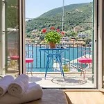 Διαμέρισμα Panorama With Stunning Sea Views *